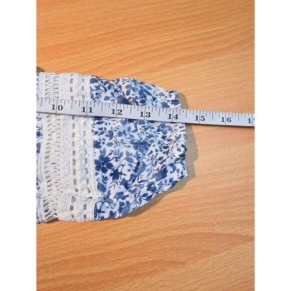 Hollister Womens sz XS romper shorts floral white embroidery stretch 3/4 sleeve - Picture 12 of 16